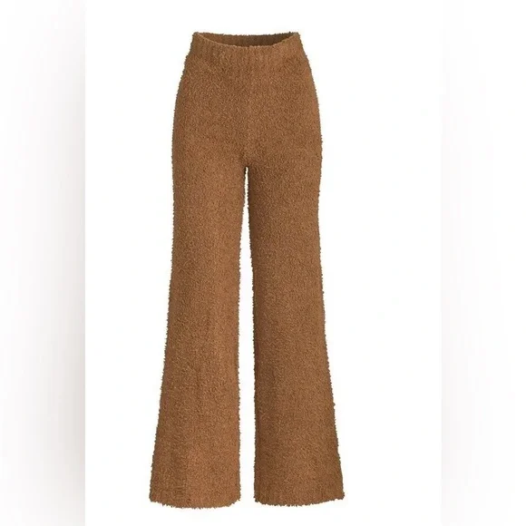 SKIMS Teddy Lounge Set - Picture 4 of 10